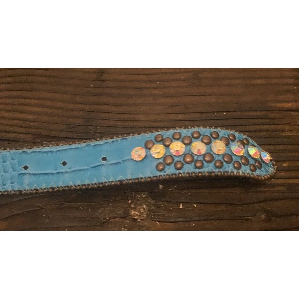Ladies Western Turquoise Cross Leather Belt with Rhinestones Size M/L